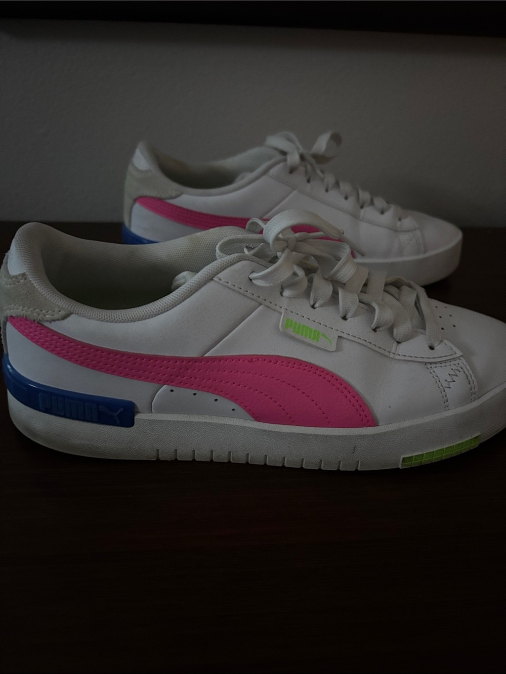 Puma White Leather Sneakers with Pink Side Stripe